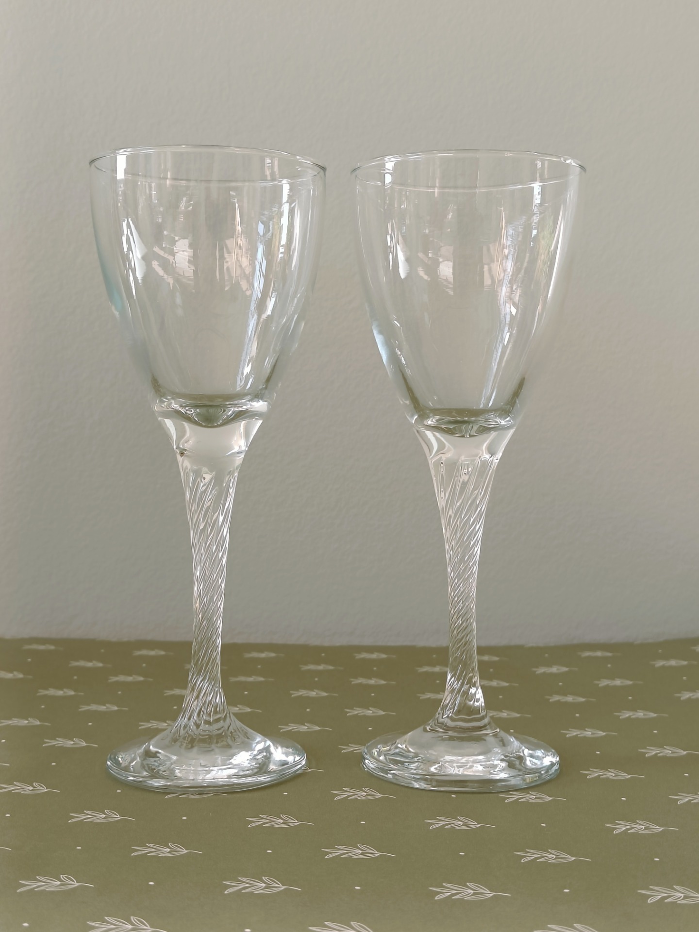 Wijnglas 'Twisted Stem'